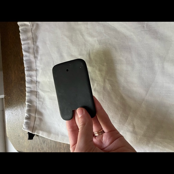 Gua Sha Facial Lifting Tool 💕3 items for $20💕 - Picture 3 of 5